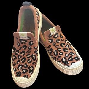 Cariuma Limited Edition Leopard Print IBI Knit Slip-Ons Women Sz 8, Men’s Sz 6.5